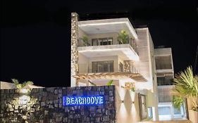 Luxury Modern 2-Bed Apartment Pereybere Grand Baie