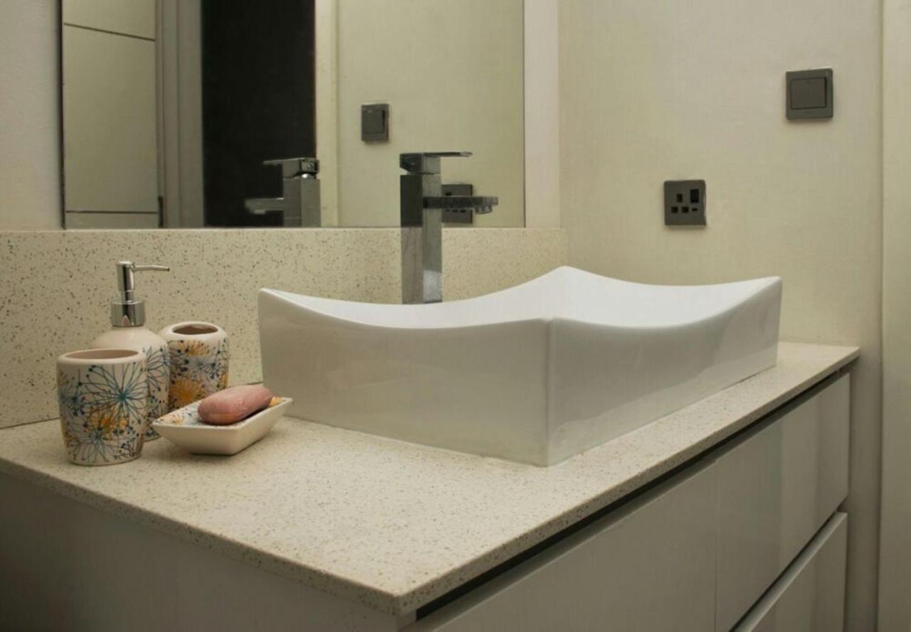 Luxury Modern 2-Bed Apartment Pereybere Grand Baie Extérieur photo